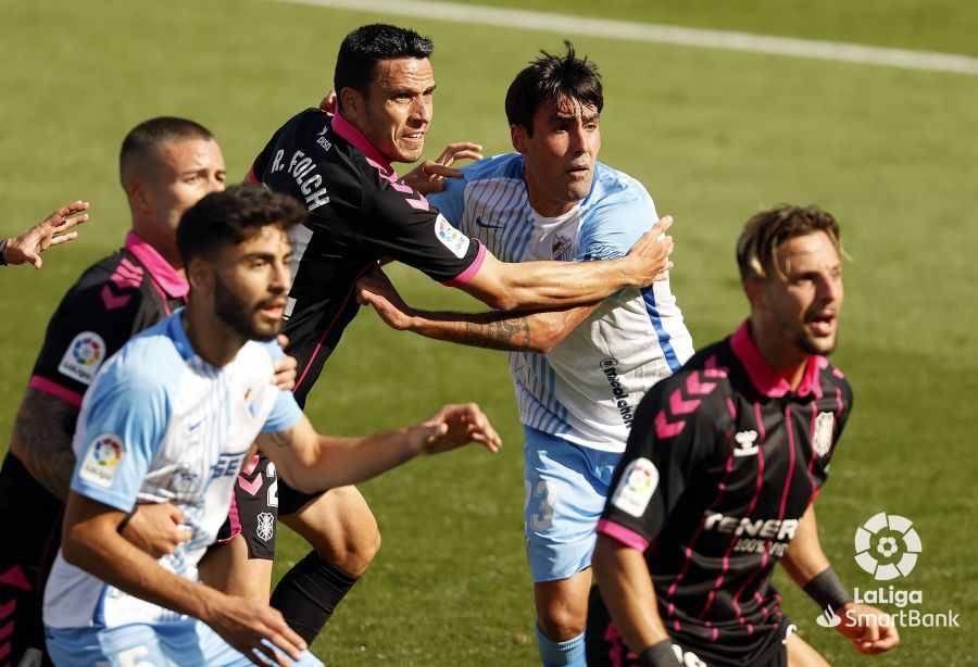 Crónica del Málaga CF 1-1 CD Tenerife: "El Tenerife mereció más pero al final solo pudo salvar un punto"