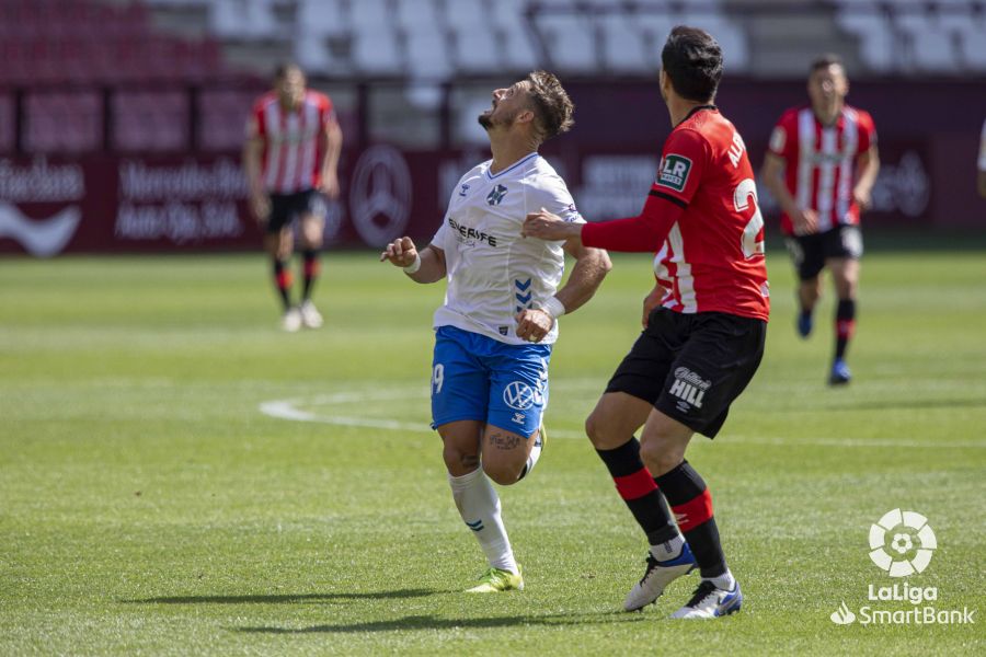 Resumen del UD Logroñés vs CD Tenerife (1-0)