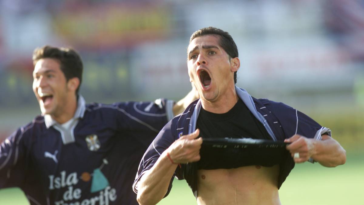 Se cumplen 20 años del ascenso a Primera División del CD Tenerife en la 2000-2001