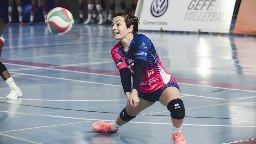 Laura Naranjo se retira del voleibol profesional