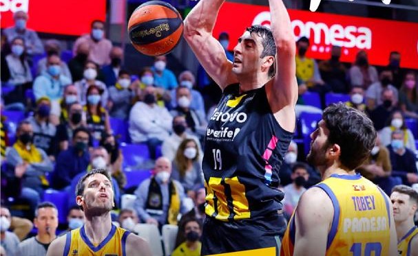 Crónica del Lenovo Tenerife 78-80 Valencia Basket: “Lenovo Tenerife cae pero se clasifica para la Copa del Rey”