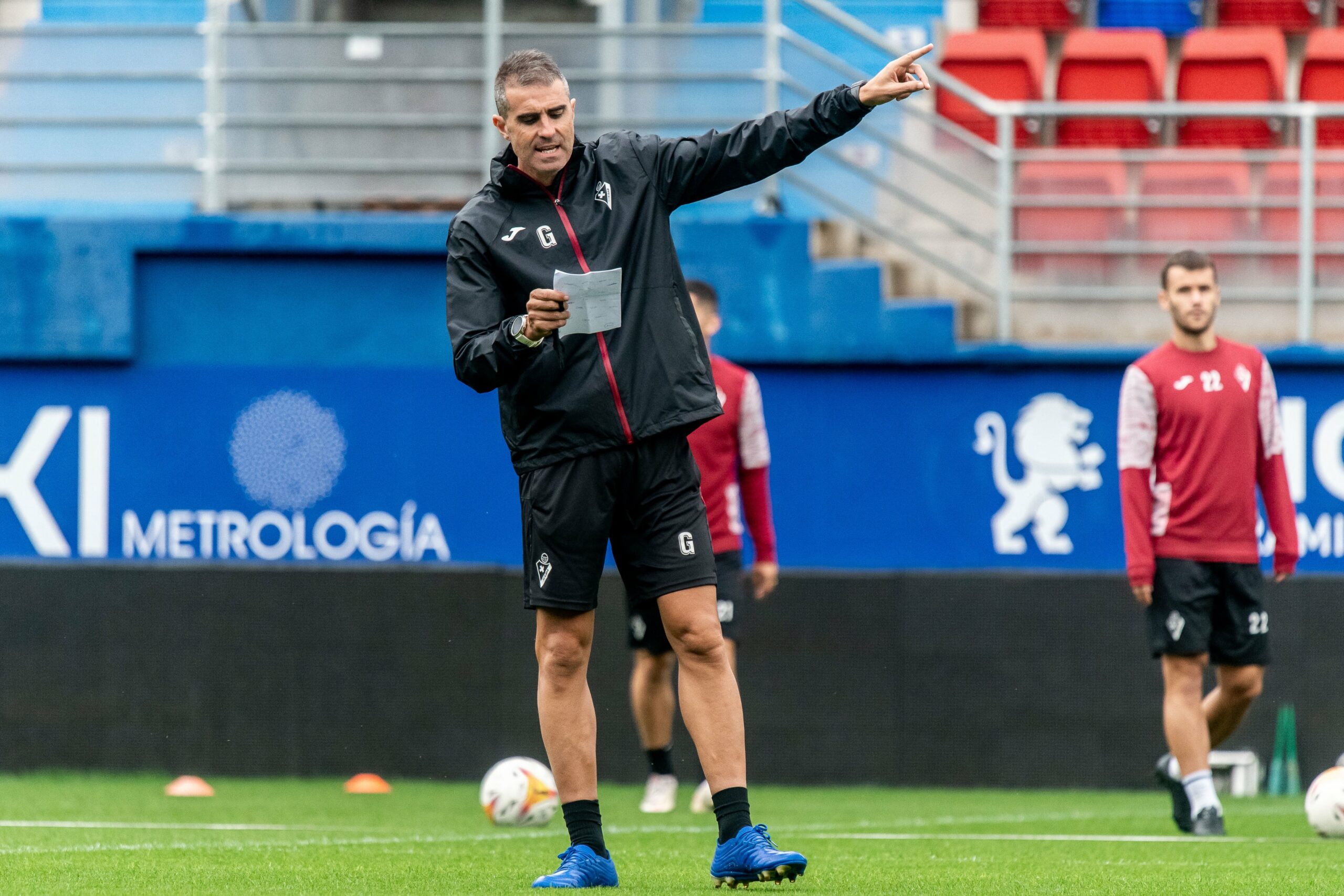 Garitano, entrenador del Eibar: "El Tenerife es el mejor equipo en cuanto a organización"