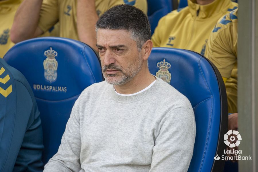 García Pimienta, técnico de Las Palmas: "Va a ser difícil por no decir imposible que la eliminatoria quede resuelta en Tenerife"