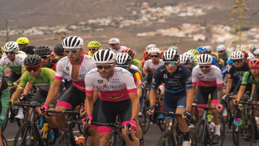 El británico Tom Martin, ganador de la LXV Vuelta Ciclista a Tenerife