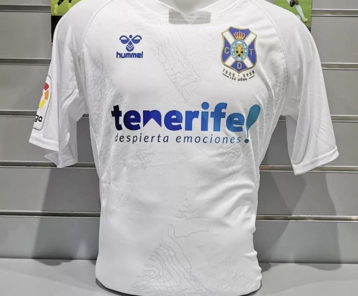 Se filtra la posible primera camiseta del CD Tenerife que usará a partir de enero