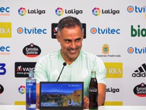 José Gomes: “El Tenerife tiene jugadores de mucha calidad y está muy organizado”