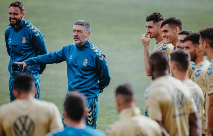 García Pimienta: "El Tenerife es un equipo exigente pero jugamos en casa y nos toca a nosotros"