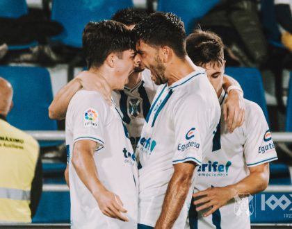 Crónica del CD Tenerife 2-1 Deportivo Alavés: “Recupera la senda del triunfo cuando más lo necesitaba”