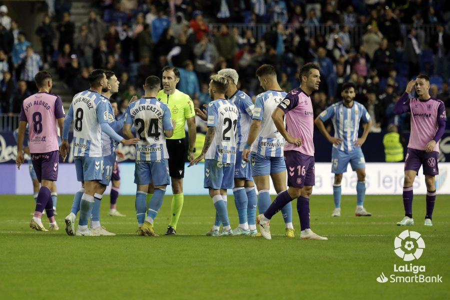 Crónica del Málaga CF 1-1 CD Tenerife: "Al Tenerife se le escapa la victoria en La Rosaleda"
