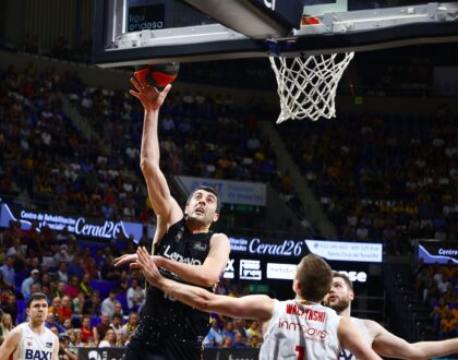 Crónica del CB Canarias 100-87 BAXI Manresa: “El Lenovo Tenerife tumba al BAXI Manresa tras una segunda mitad de libro” 
