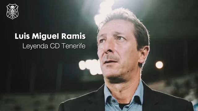 Ramis, tras la distinción de Leyenda del CD Tenerife: "Muy agradecido. Esta es mi casa y seguiré viniendo"