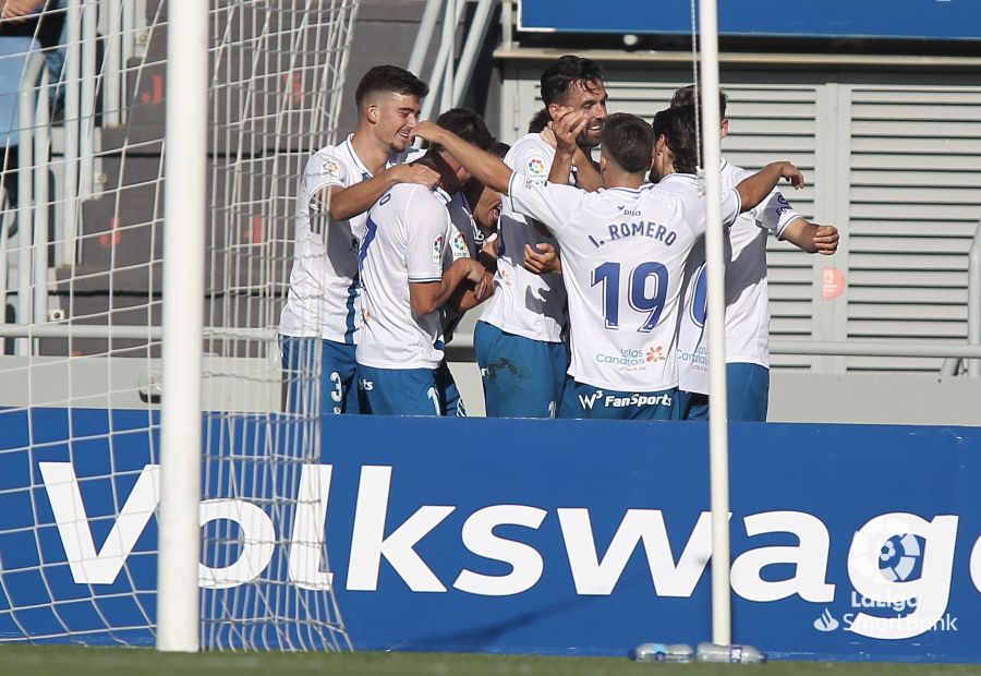 Enric Gallego amplía su renta como pichichi del Tenerife, tras su 11º gol, todos en casa; Nacho, máximo asistente