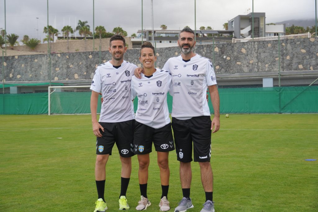 La ex jugadora Silvia Doblado y otros nuevos rostros que se unen al staff técnico de la UDG Tenerife