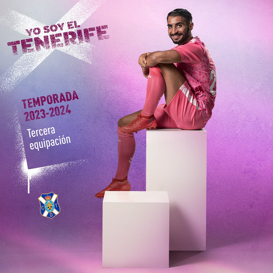 La equipación rosa del CD Tenerife, solidaria contra el cáncer, desde 2012