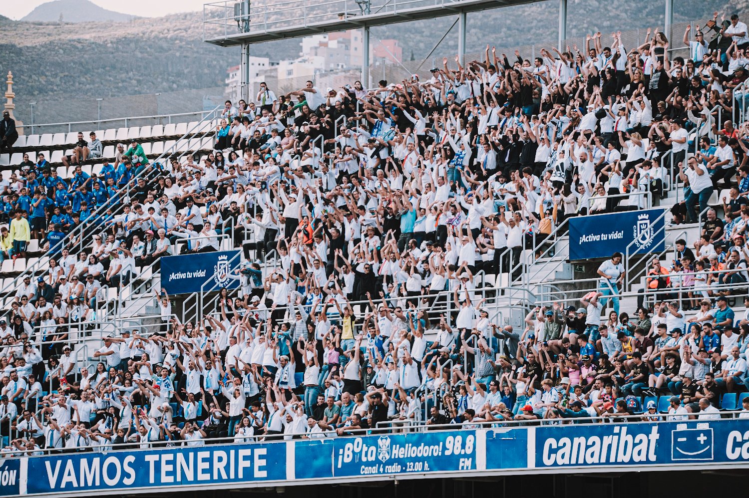 El CD Tenerife supera los 9.000 abonados/as